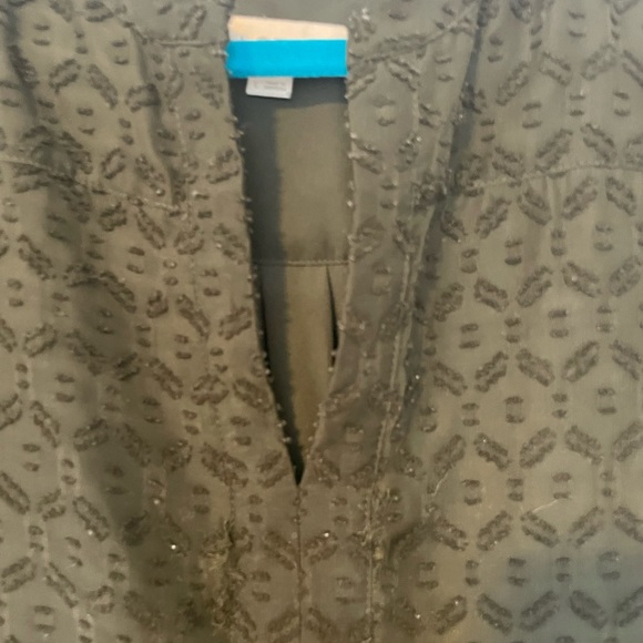 Loft top size large. Dressy. Dark army green - Picture 3 of 5